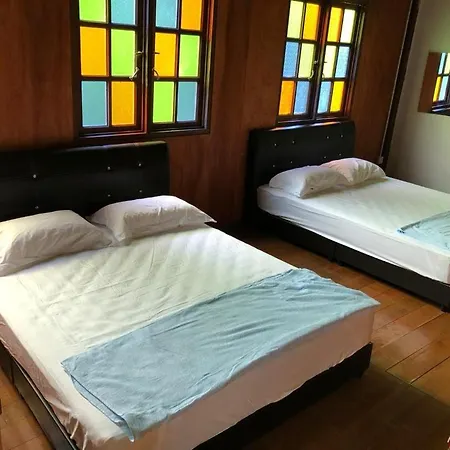 Quadruple Traditional Wooden Guesthouse